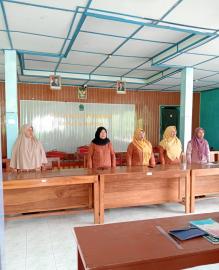 PERTEMUAN RUTIN PKK KALURAHAN PENGKOK